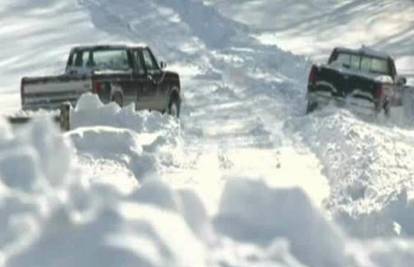 Snijeg i led okovali Ameriku: Prizori kao u filmu apokalipse