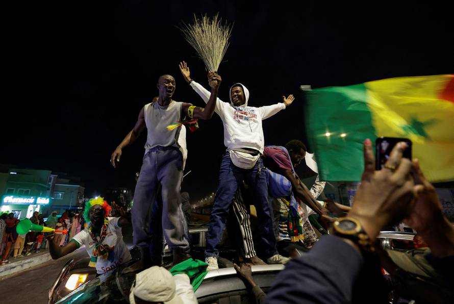 Senegal opposition candidate Faye leads initial presidential election tallies