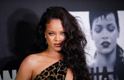 Rihanna uputila javnu ispriku muslimanima: 'Teško mi je...'