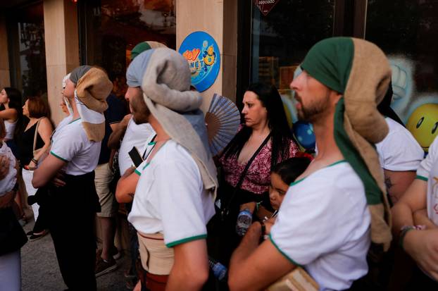 Spain faces first summer heatwave