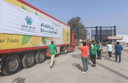 Deset kamiona i liječnički tim ušli u Gazu preko Rafaha