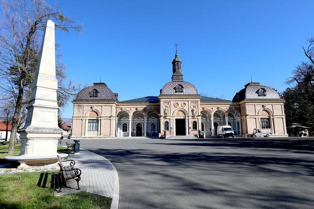 Zagreb: Zbog obnove Mirogoja, svi ispraćaji polazit će s Krematorija