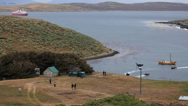 Ribarski brod potonuo kod Falklandskih otoka, poginulo šestero ljudi, a 7 ih je nestalo?