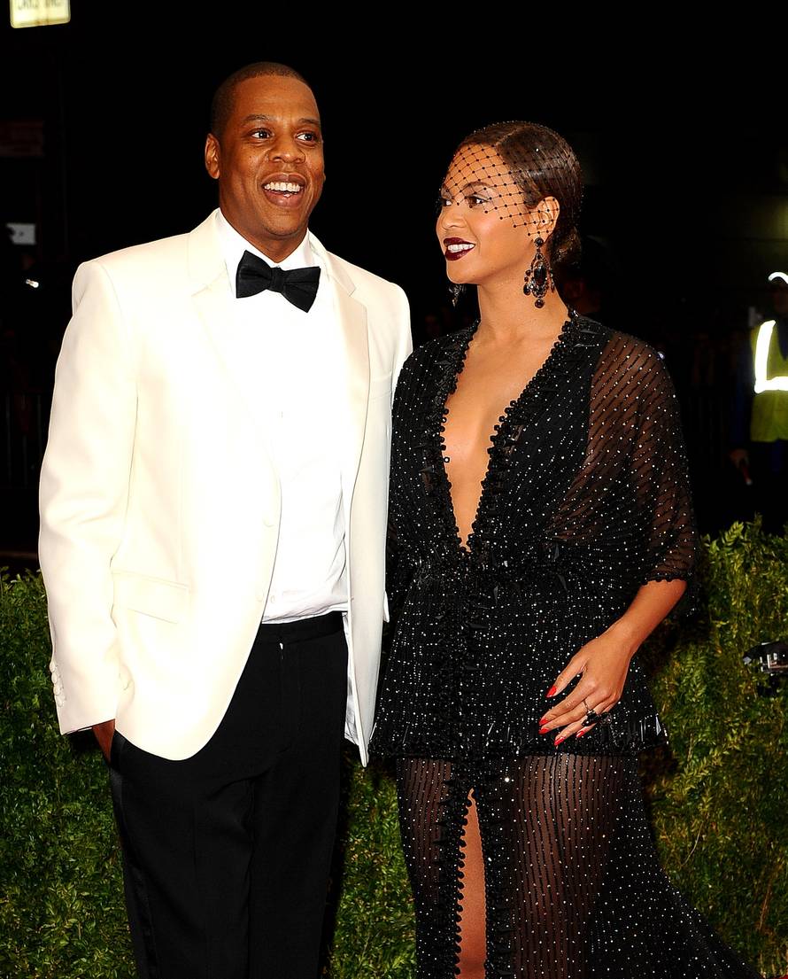 New York: Jay-Z i Beyonce na Met Costume Institute Gala imali i pomo?nika za njenu haljinu