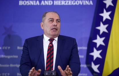 BiH: Bivšeg ministra sigurnosti pretukli maskirani napadači
