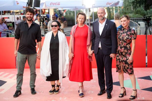 Sarajevo: Filmske zvijezde prošetale prvim crvenim tepihom sedmog dana 32. Sarajevo Film Festivala