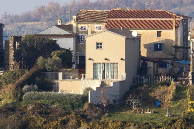 Kuća Ivane i Mile Kekina u Momjanu u blizini Buja (arhiva)