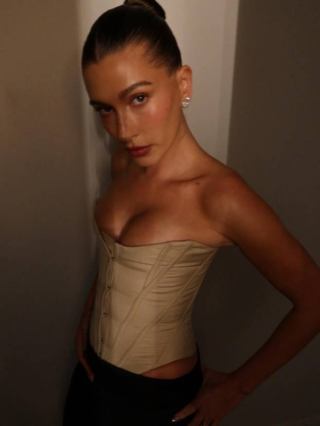 FOTO 30 trikova uz koje slavne dame uvijek izgledaju savršeno