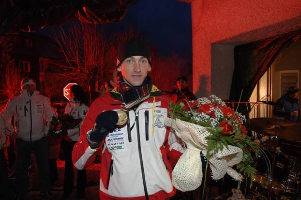 ARHIVA - 2009. Mrkopalj: Do?ek Jakova Faka, bron?anog biatlonca