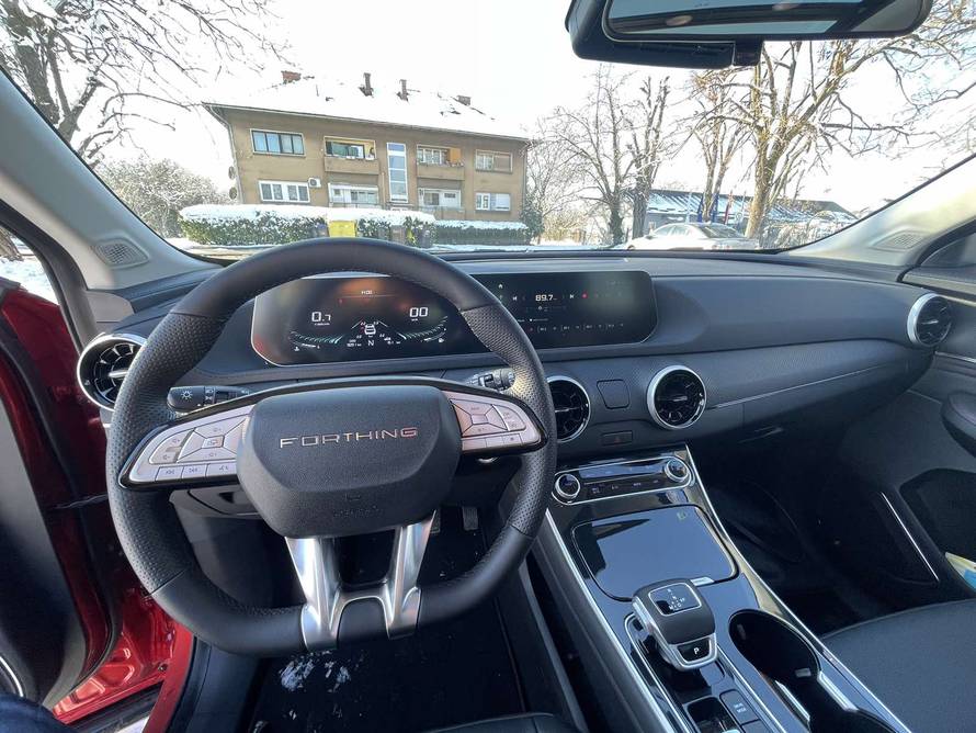 Testirali smo Forthing T5 EVO: Kineski SUV na japanski pogon za 29.990 € s hrpom opreme