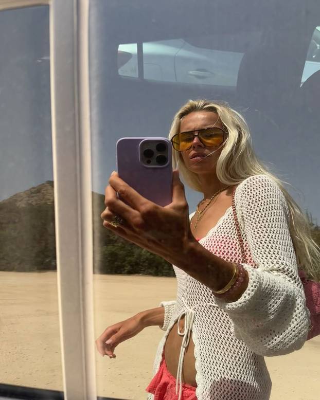 FOTO Slavni nogometaš ostavio suprugu zbog čudnih sklonosti