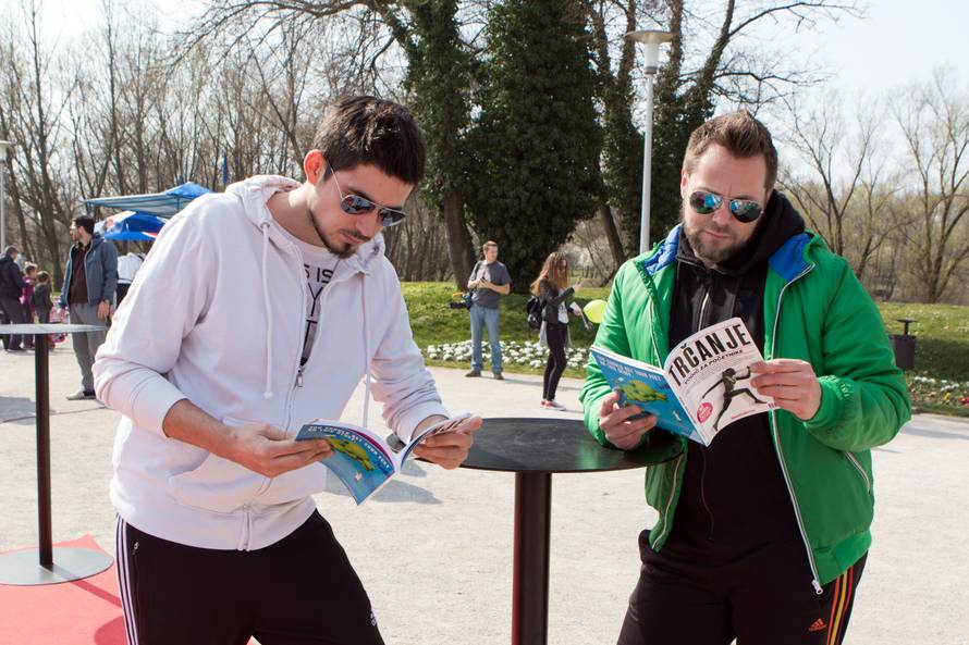 Mirković: U novim tenisicama trčim za kćerima i za srećom