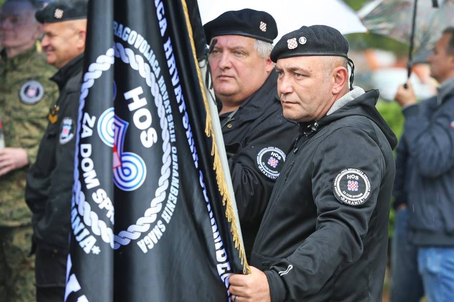 Obilježja 'Za dom spremni' i u Borovu Selu na komemoraciji