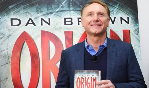 Dan Brown došao u Zagreb: Tu sam da bih navijao za Hrvatsku