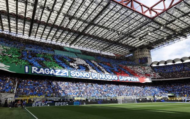 Serie A - Inter Milan v Hellas Verona