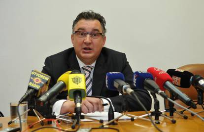 Šef policije Grbić razvodi se zbog Dijane Čuljak Šelebaj?