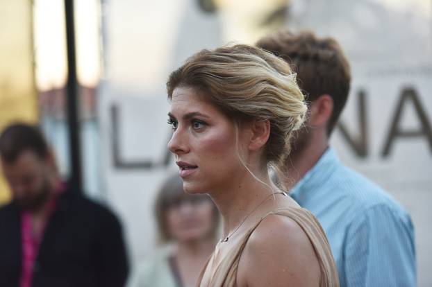 Glumica Jelena Per?in danas slavi 44. ro?endan 