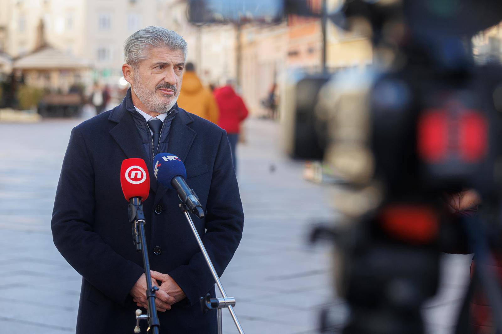 Nezavisni predsjednički kandidat Niko Tokić Kartelo družio se s građanima u Rijeci