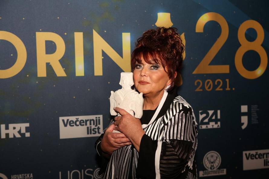 Mila je zaboravila na prijavu za Doru, a Zdenka tvrdi: 'Ma ljudi će glasati za mlađe kandidate...'