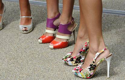 Stiletto potpetica za navečer: Modni efekti na visokoj nozi