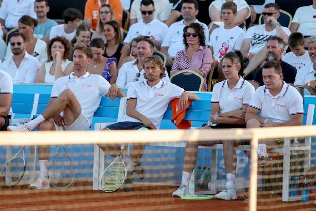 Zadar: Najveće hrvatske sportske zvijezde zaigrale tenis na humanitarnom spektaklu Gem Set Hrvatska 