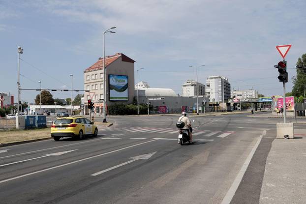 Zagreb: Od danas se uspostavlja redovan promet u zoni Vjesnika 