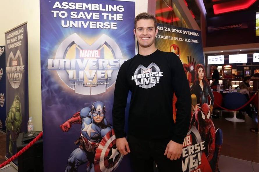 Taylor Hemmeter: 'Savitljiva sam baš poput superjunakinje'