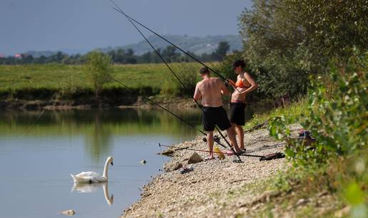 FOTO Omiljena ribička oaza kraj Zagreba - jezero Ontario puno je štuke, a ima i 'kapitalaca'