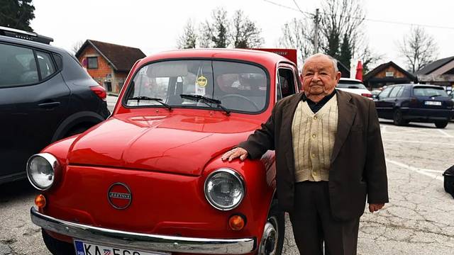 Mile vozi samo Fiću: Ovo mi je sedmi od 1970. Nikad me nije ostavio na cesti, ide i po snijegu