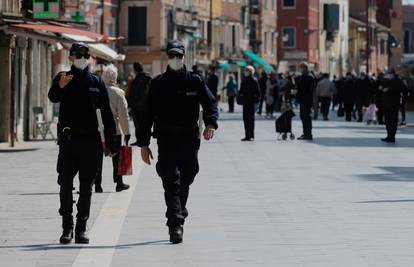 U zadnja 24 sata u Italiji 2646 novooboljelih, preminulo 464