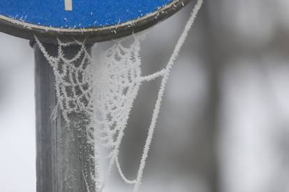 FOTO Ledeno jutro u Hrvatskoj: Pogledajte bajkovite scene raznih gradova