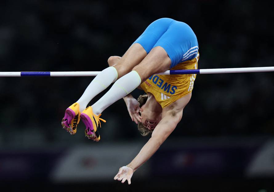 Men's Pole Vault Final