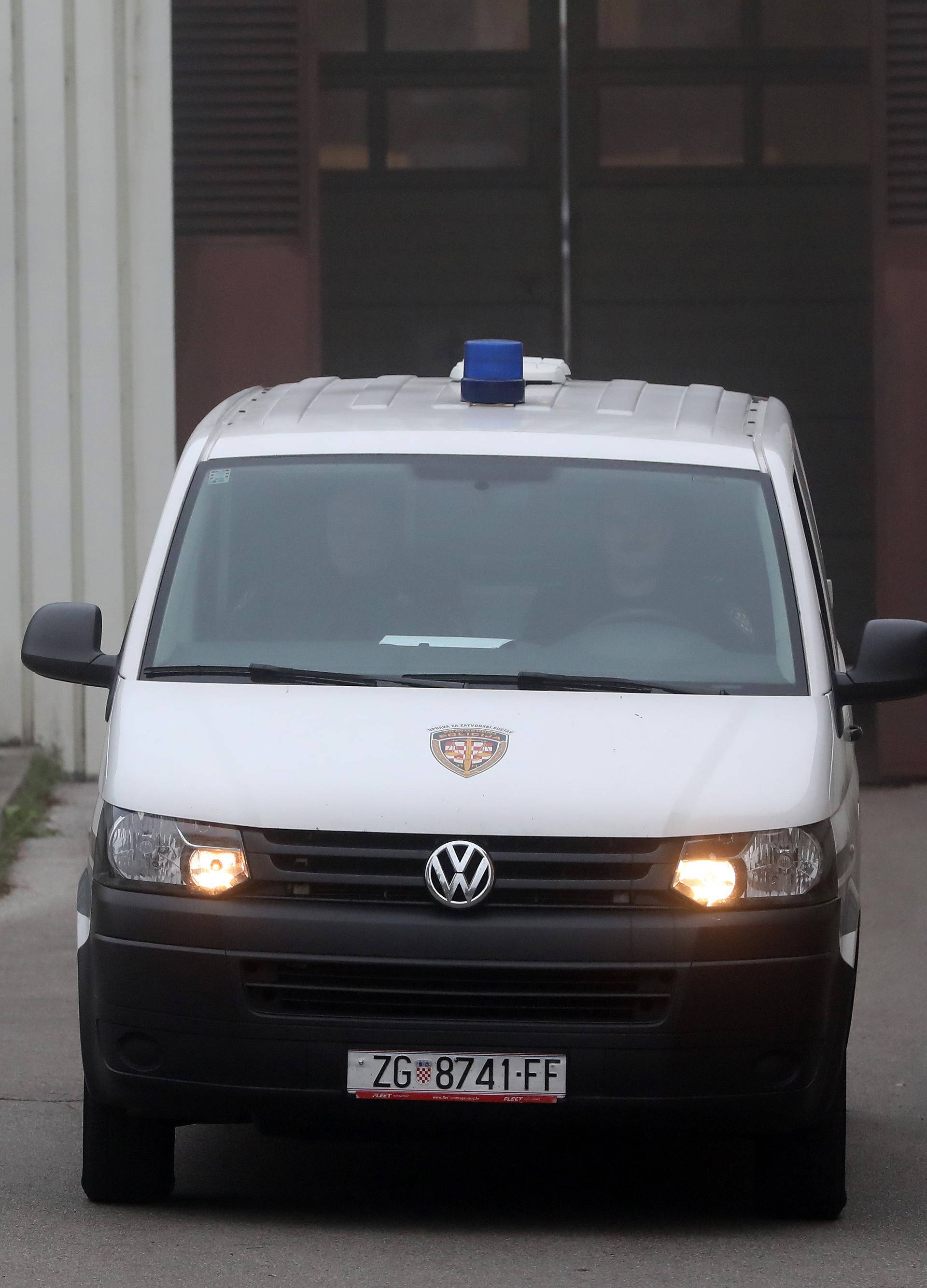 Zagreb: Kombi pravosudne policije napuÅ¡ta remetineÄki zatvor