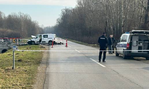 Video s mjesta nesreće: Dvoje mrtvih u Rugvici, žena u bolnici