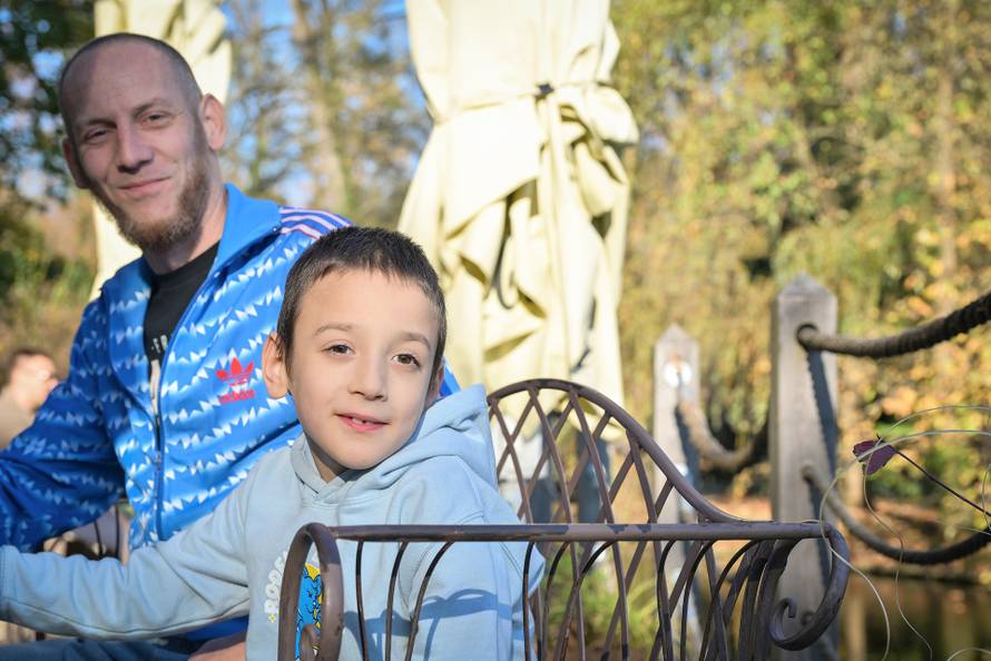 Zagreb: Sin Tonija Bošnjakovića je prohodao uz ekstremne treninge koje mu je osmislio otac unatoč cerebralnoj paralizi