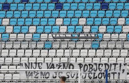 VIDEO Protest navijača Osijeka: Kohorta bojkotirala utakmicu! Opet se čulo 'uprava, odlazi'