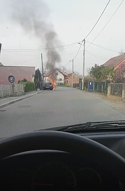 Volkswagen izgorio u Zagrebu: U požaru nije bilo ozlijeđenih