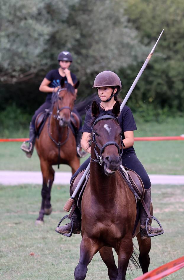 Trilj: Pripreme za 10. žensku Alku