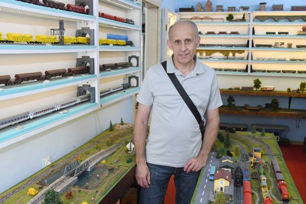 Izložba Virovitica voli vlakove