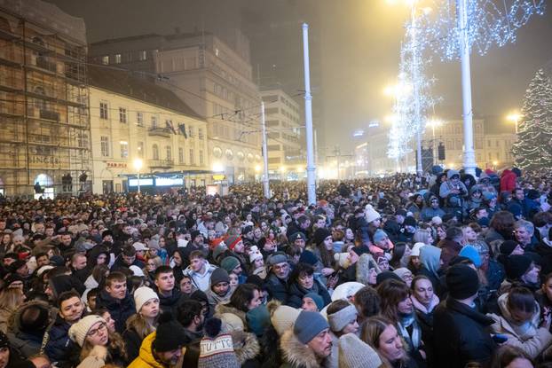 Zagreb: Koncert Baby Lasagne na glavnom gradskom trgu