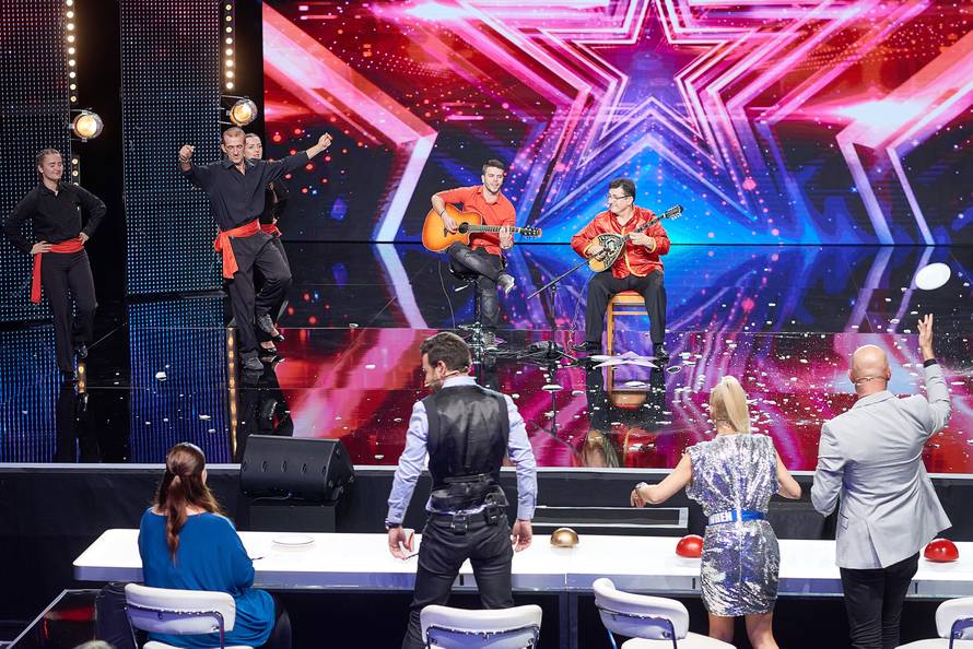 Peti zlatni gumb: Plesna grupa 'Dance Queen' ide u polufinale