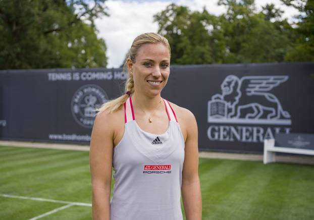 Tennis show match for the Center Court opening in Bad Homburg