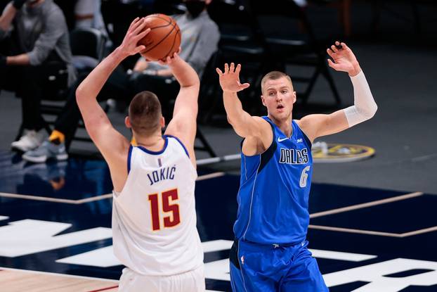 NBA: Dallas Mavericks at Denver Nuggets