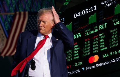 Trump digao carine Kini 145%! EU i Kina počeli pregovore o ukidanju carina na el. aute