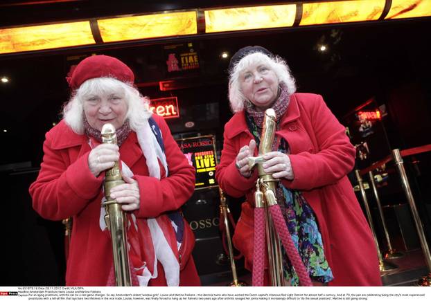 Amsterdam Prostitute twins Louise and Martine Fokkens