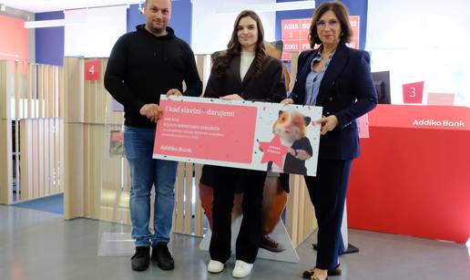 &ZeroWidthSpace;&ZeroWidthSpace;&ZeroWidthSpace;Klijenti odabrali najbolju poslovnicu i bankaricu - priznanja idu u Vukovar i Pore&ccaron;