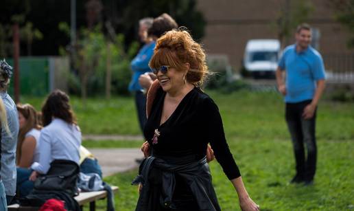 FOTO Mia Begovi&cacute; iza sebe ima dva braka i bogatu karijeru: Evo kako se mijenjala kroz godine