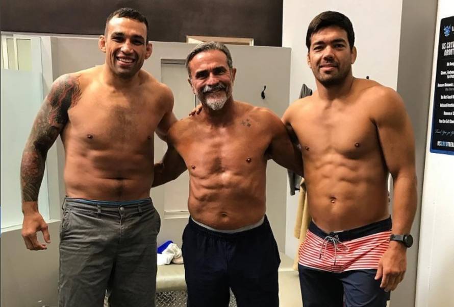 Jao, kakav udarac za velikana! Machida brutalno nokautiran