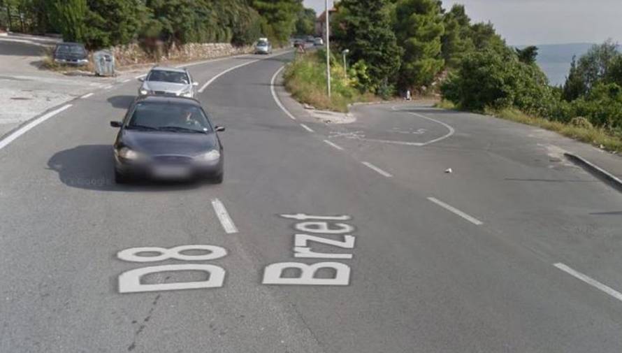 Ubojstvo u Omišu: Muškarac na motoru upucao vozača auta