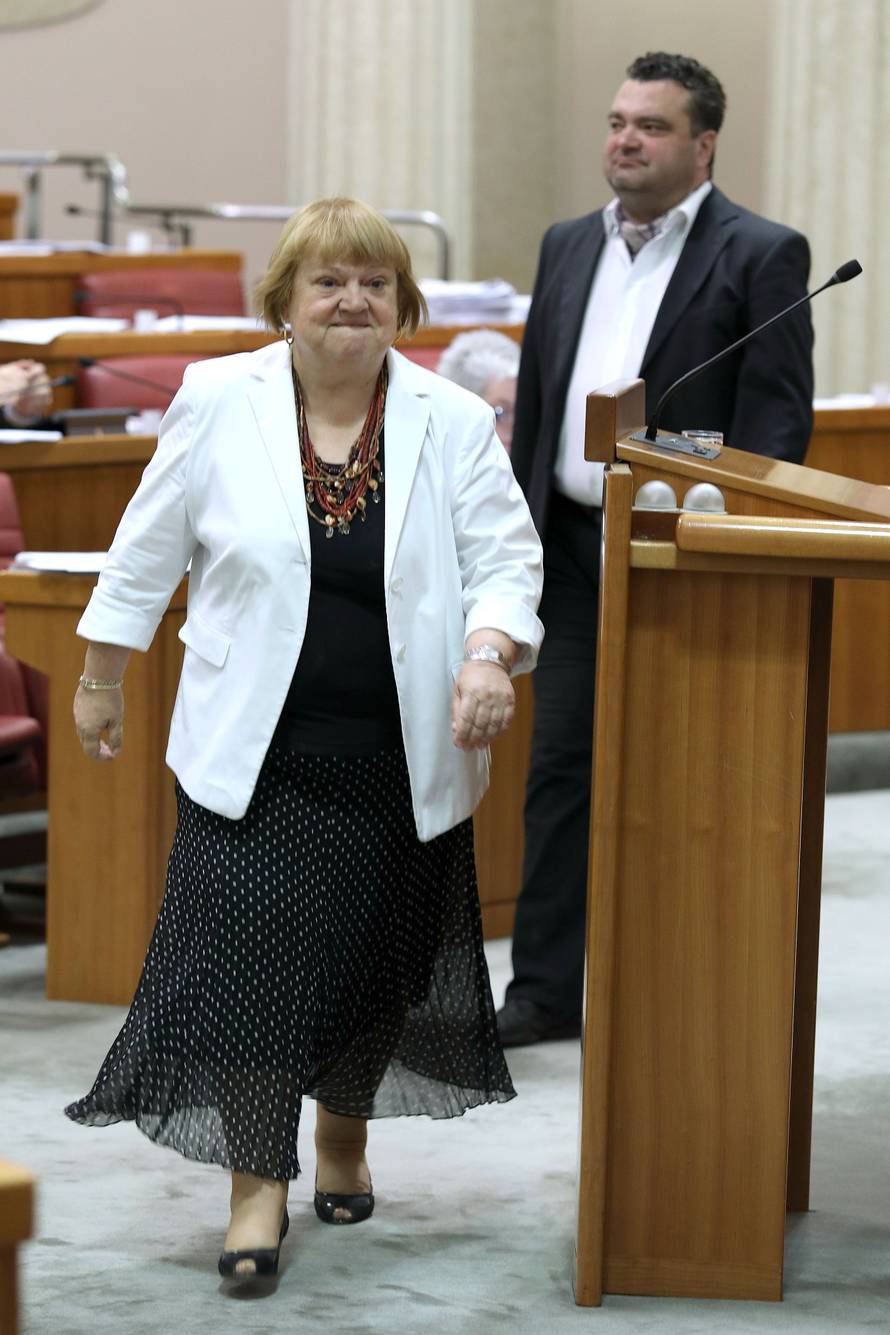 'Zbog otkaza u Konzumu tražit ćemo ostavku ministrice Dalić'